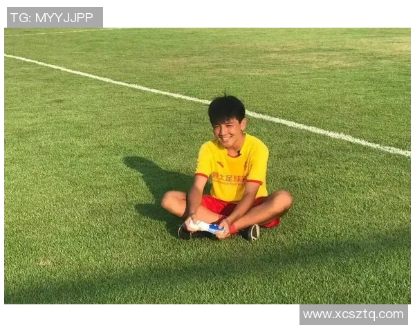 闪耀绿茵场的最花哨足球明星们他们的风格与魅力引领潮流