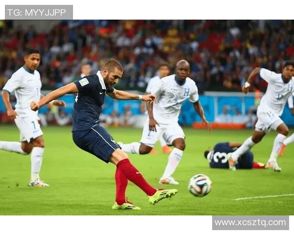 韩国足球明星出界的精彩瞬间与影响力分析